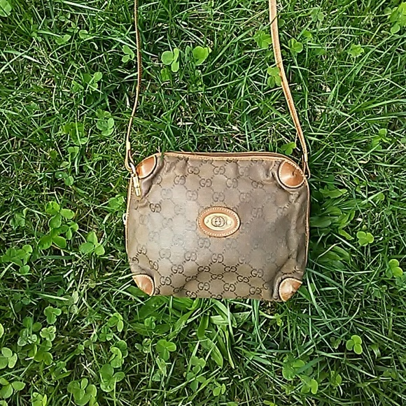 Gucci Handbags - Rare Authentic Vintage Gucci Crossbody Bag
